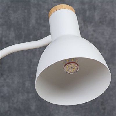 Настольный светильник Белый плафон Деревянное основание E27 /Размер: 190мм*460мм С лампой светодиодной 6Вт Три режима тёплый-нейтральный-холод /уп 10/