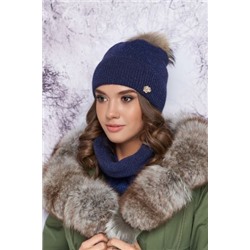 Комплект «Тияна» цвет Джинсовый (шапка помпон натуральный мех и шарф-хомут)