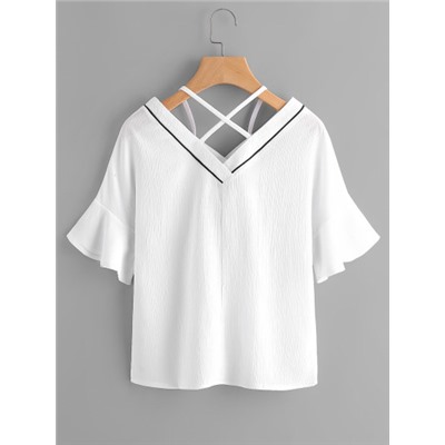 Модная блуза с V-образным вырезом