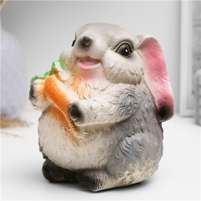 Копилка "Кролик с морковкой" 15х13х13см
