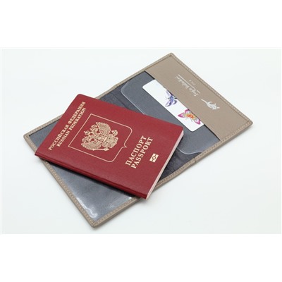 Женская кожаная обложка для паспорта Sergio Valentini СВ 8032-005/1