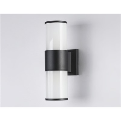 Светильник уличный настенный архитектурный ST2455 BK/FR черный/белый матовый IP54 E27 max 40W 300*90*155