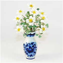 Букет жасмина из авантюрина, оникса и перламутра в вазе гжель - цветы из камня - для ОПТовиков