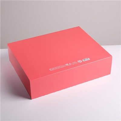 Коробка складная подарочная «С 8 марта», 31 × 24.5 × 8 см