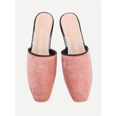 Розовые модные тапочки на каблуках