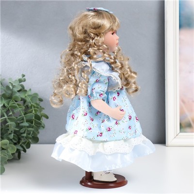 Кукла коллекционная керамика "Тося в голубом платье с цветочками, с бантом в волосах" 30 см   758617