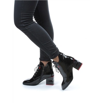 01-C1C3694-21B100M BLACK Ботинки демисезонные женские (натуральная кожа, байка)