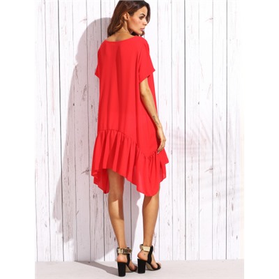 Красное асимметричное платье с воланами