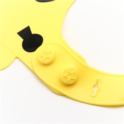 Нагрудник для кормления «Жирафик» силиконовый с карманом, цвет жёлтый