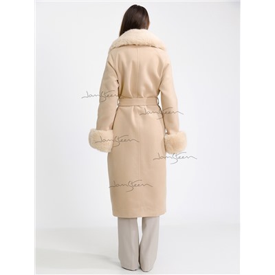 Пальто для женщин