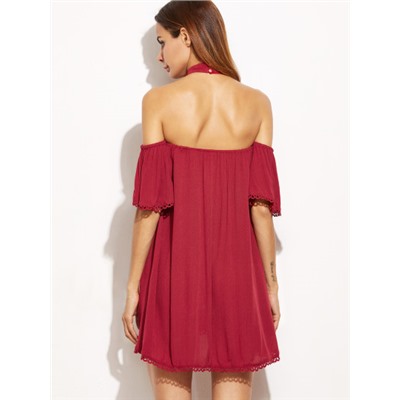 Бордовое платье-халтер с открытой спиной с аппликацией