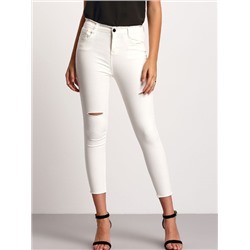 Белые рваные облегающие джинсы
