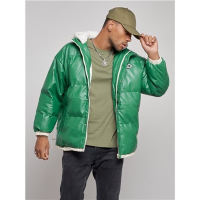 Куртка из экокожи мужская с плюшевым капюшон зеленого цвета 28132Z