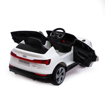 Электромобиль AUDI e-tron Sportback, EVA колёса, кожаное сидение, цвет белый