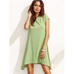 Зелёное асимметричное модное платье