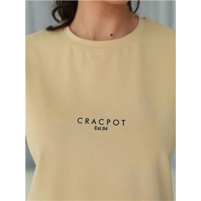 Женская футболка CRACPOT 112-7