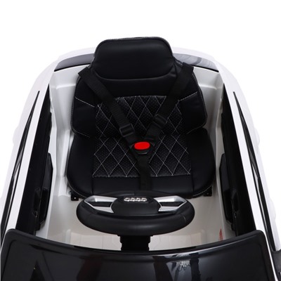 Электромобиль AUDI e-tron Sportback, EVA колёса, кожаное сидение, цвет белый