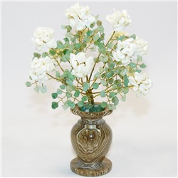 Букет белых хризантем из авантюрина и перламутра в вазе из оникса - цветы из камня - для ОПТовиков