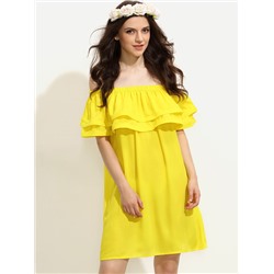 Жёлтое платье с воланами с открытыми плечами