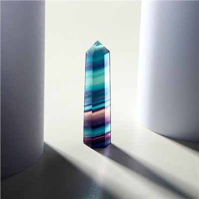Кристалл из натурального камня «Фиолетовый флюорит», высота: от 5 до 6 см