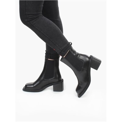 04-E21W-1A BLACK Ботинки зимние женские (натуральная кожа, натуральный мех)