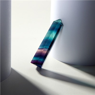 Кристалл из натурального камня «Фиолетовый флюорит», высота: от 5 до 6 см