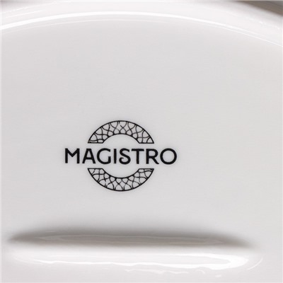 Блюдо фарфоровое для подачи Magistro «Ушастый зай» с двумя соусниками, d=27 см, фарфор, цвет белый