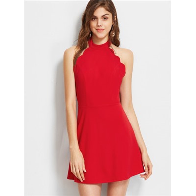 Красное модное платье с открытой спиной с фестонами
