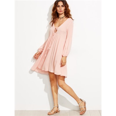 Розовое модное платье с глубоким вырезом и шнуровкой