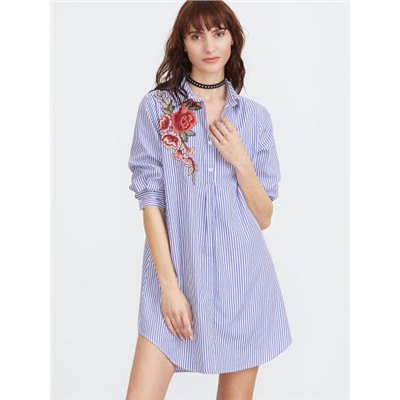 Сине-белое полосатое платье с вышивкой розы